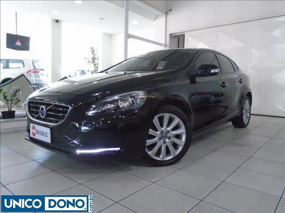 VOLVO V40 2.0 T4 COMFORT TURBO GASOLINA 4P AUTOMÃTICO